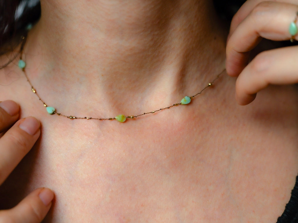 Collier Court  Chrysoprase