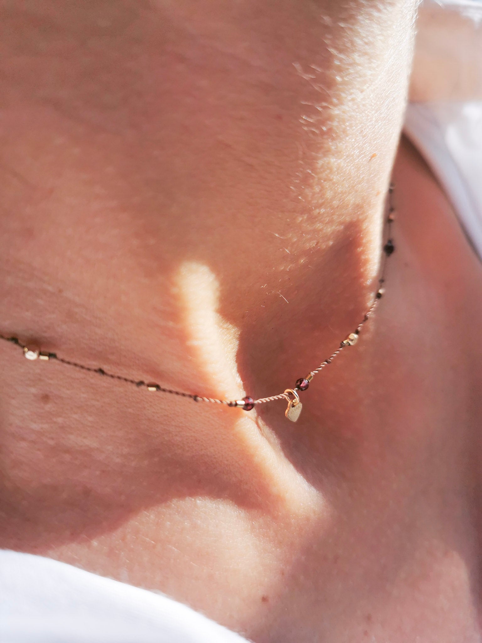 Collier Petit Coeur et Grenat
